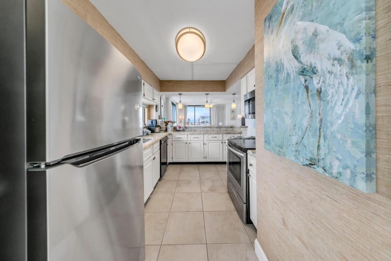 Mainsail 131 - Beachfront 2Br With Free Seasonal Beach Service デスティン エクステリア 写真